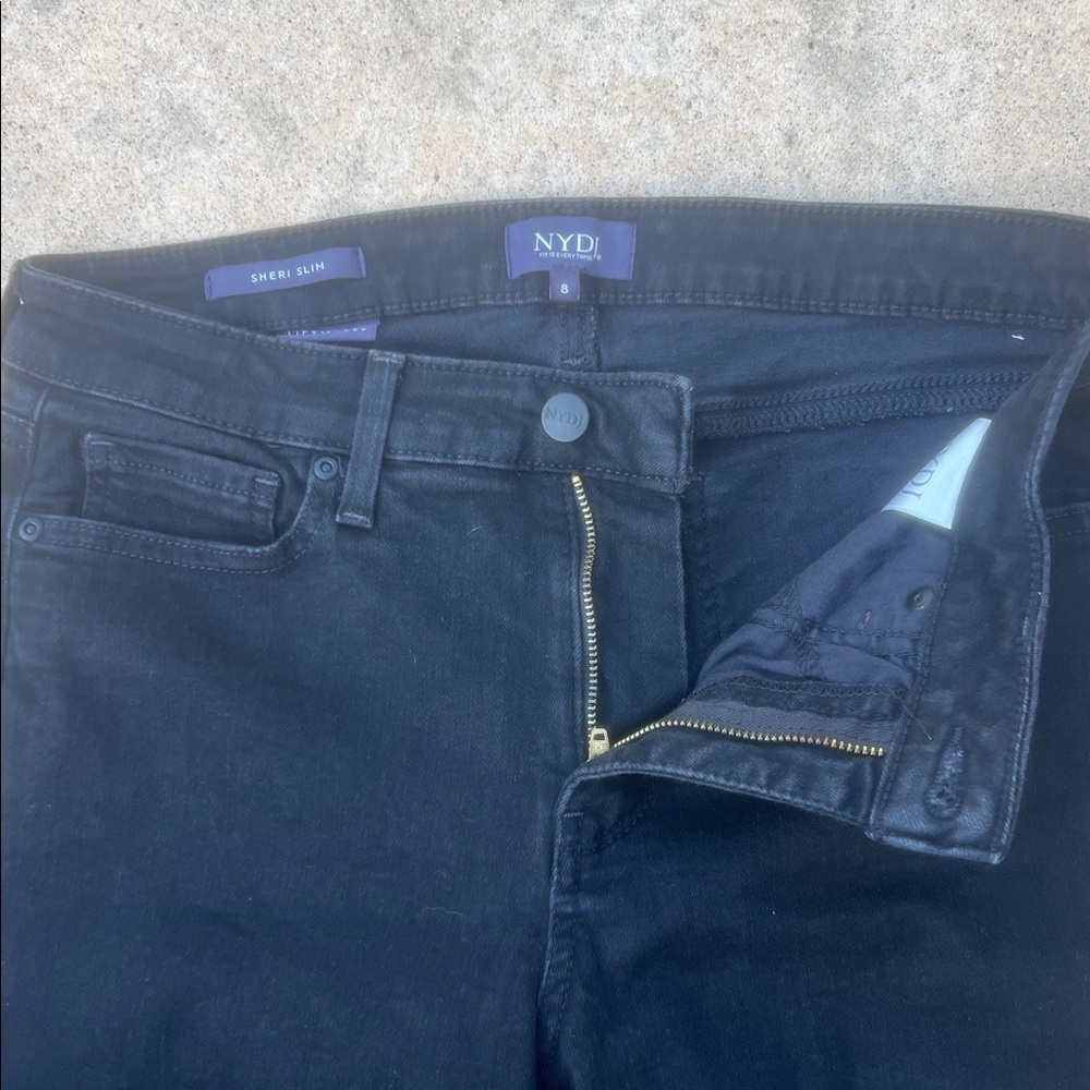 NYDJ Women's Sheri Slim Mid Rise Stretch Black Jeans Size 8 - Picture 4 of 9